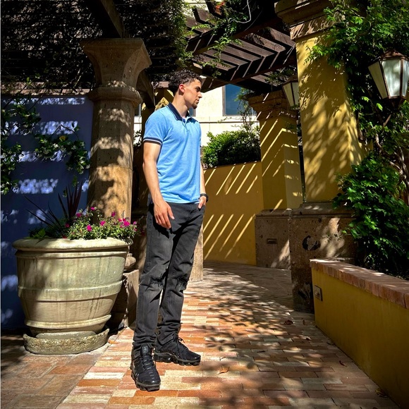 Meet your Posher, Isaac - Picture 1 of 2